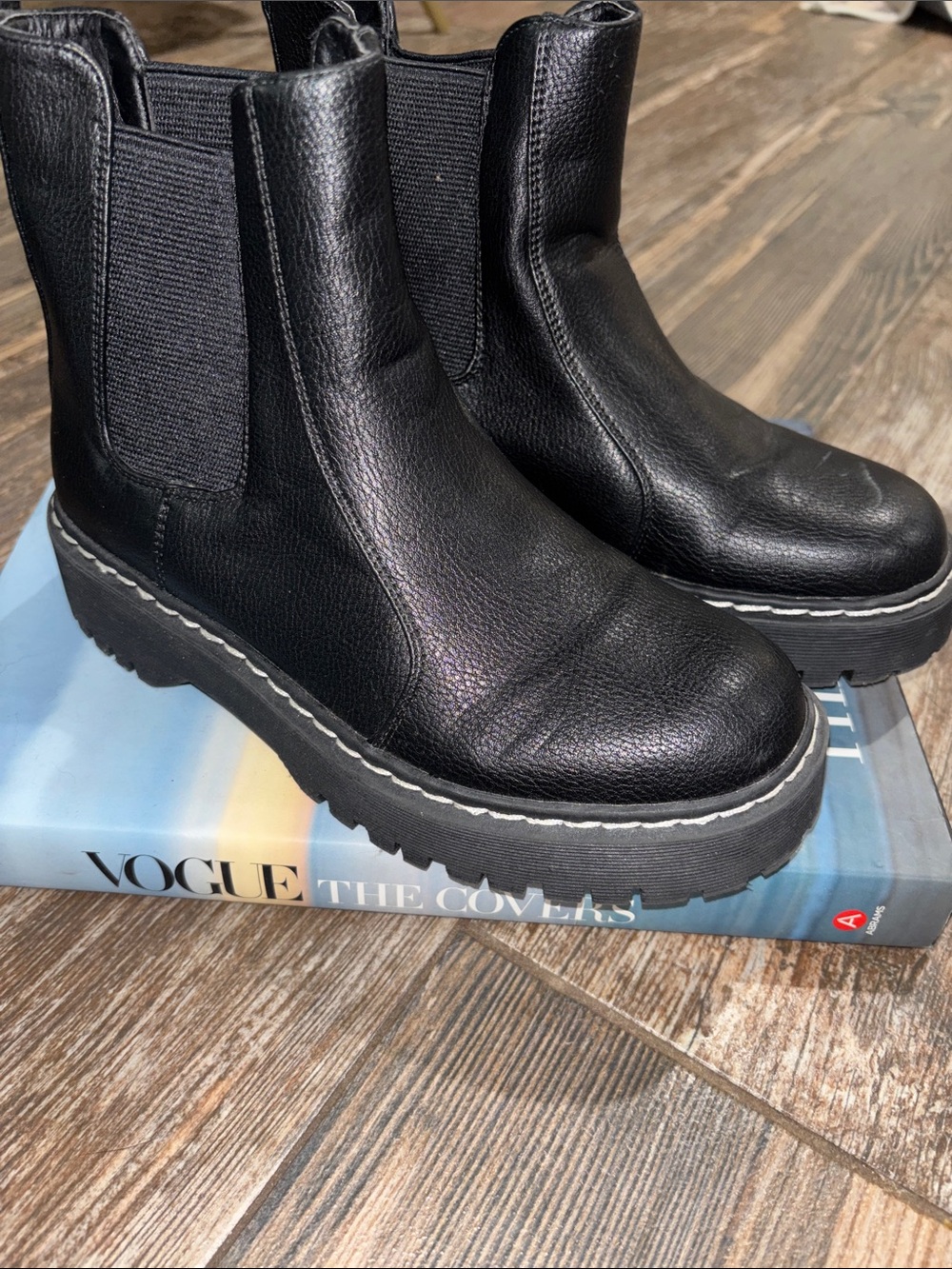 Sincerely Jules Black Leather Platform Chelsea Ankle Boots